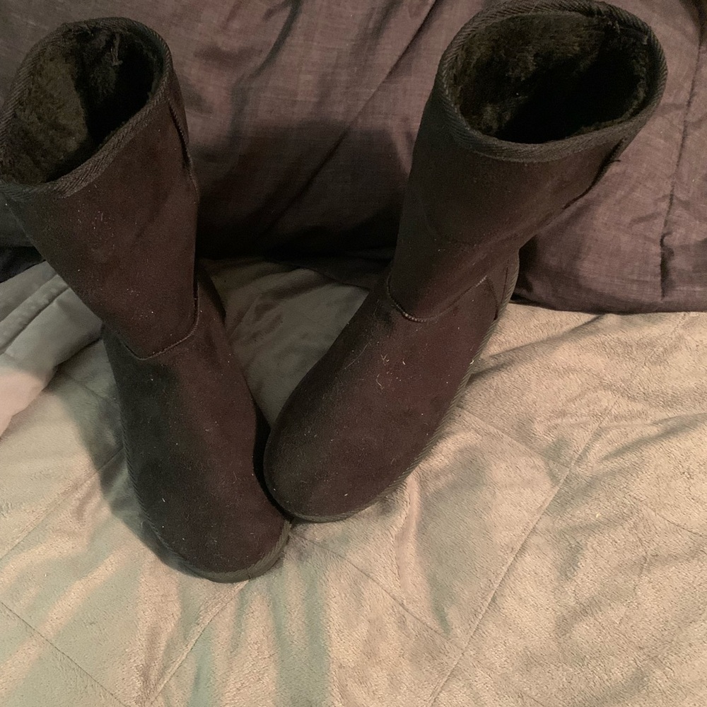 Woman’s mudd boots